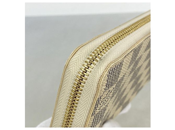 Louis Vuitton Damier Azur Zippy Wallet - view 6