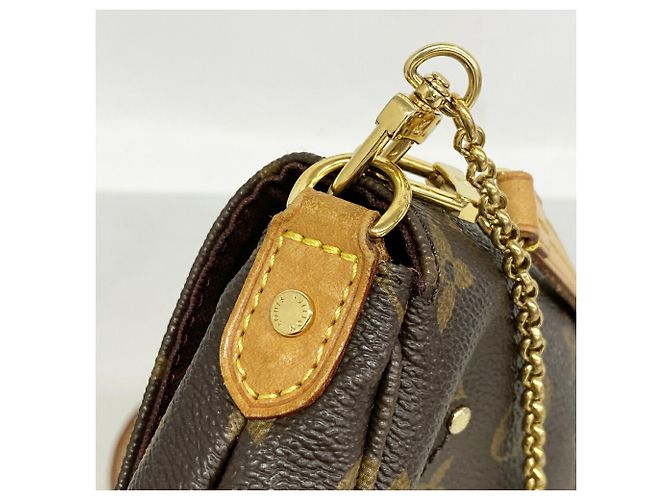 Sac à main Louis Vuitton Monogram Favorite PM - vue 8