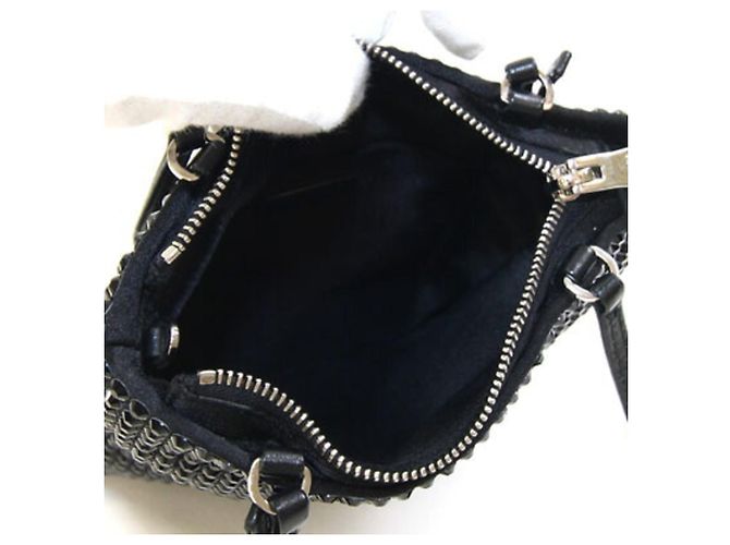 Prada Schultertasche aus Leder, schwarzem Satin und Kristallen - Ansicht 3