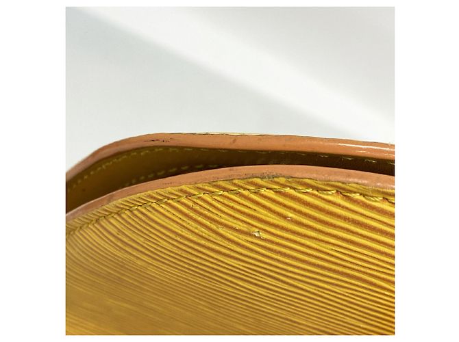 Louis Vuitton Epi Lussac Schultertasche - Ansicht 9