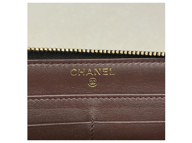 Chanel Matelassé Long Wallet - view 4