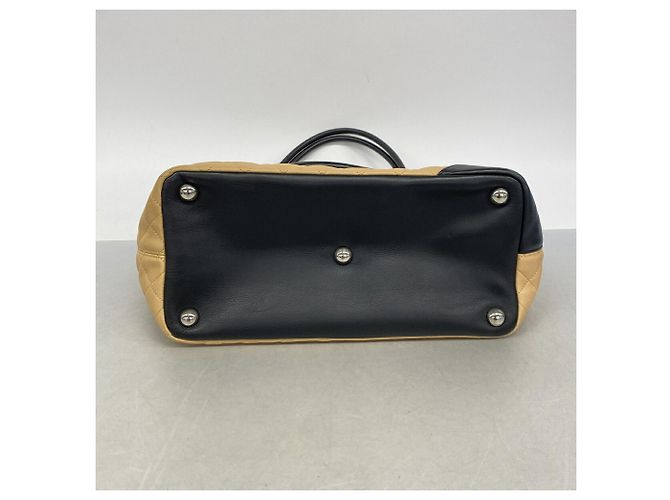 Saco Tote Chanel Cambon em Pele de Cordeiro - vista 3