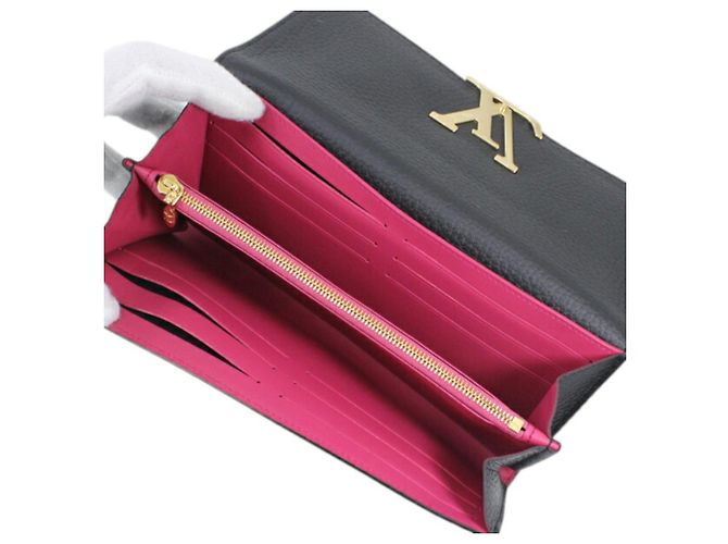 Capucines Louis Vuitton Black Taurillon Leather Bi-fold Long Wallet - view 8