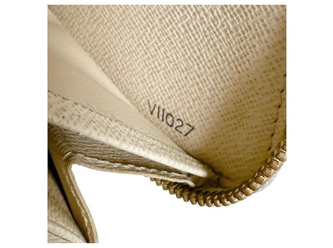 Louis Vuitton Zippy Wallet in Damier Azur Canvas - view 17