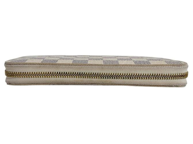 Louis Vuitton Zippy Wallet in Damier Azur Canvas - view 4