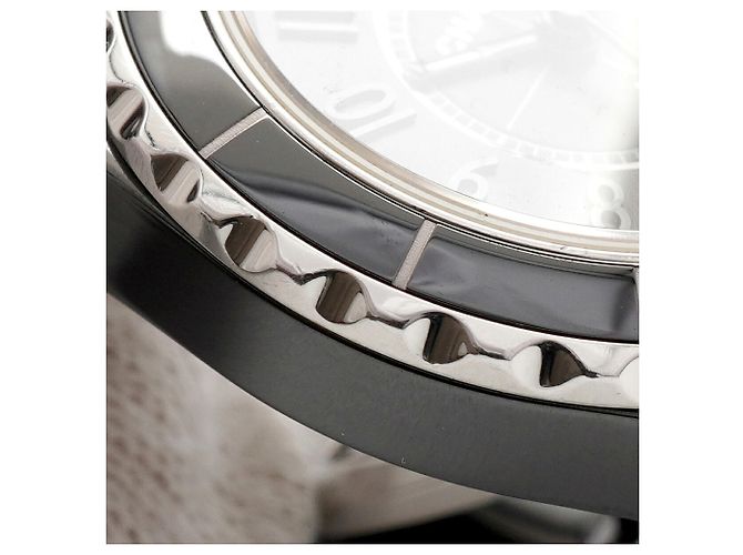 Reloj para mujer Chanel J12 Intense Black H4196 Dial - vista 7