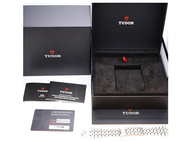 Orologio da uomo Tudor Royal 28600 Blue Dial - vista 9