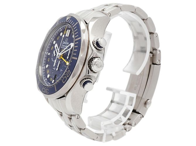 Orologio da polso Omega Seamaster Diver 300M GMT da uomo - vista 2
