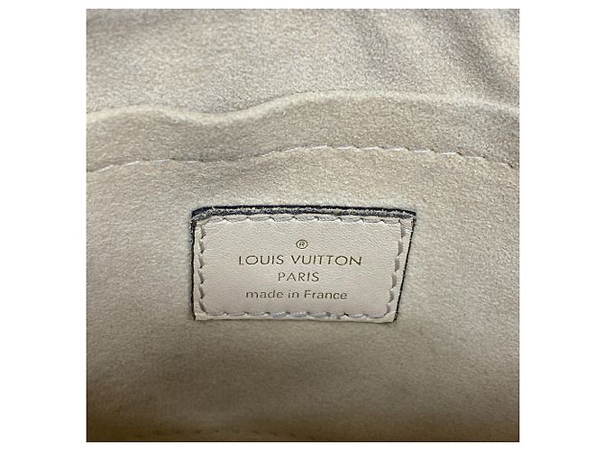 Bolso Louis Vuitton Monogram Rocky BB - vista 5