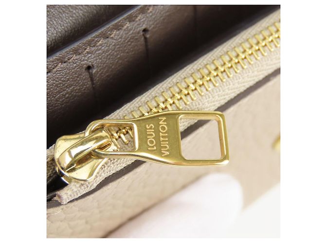 Louis Vuitton Portefeuille Capucines Compact Tri-fold Wallet - vue 10