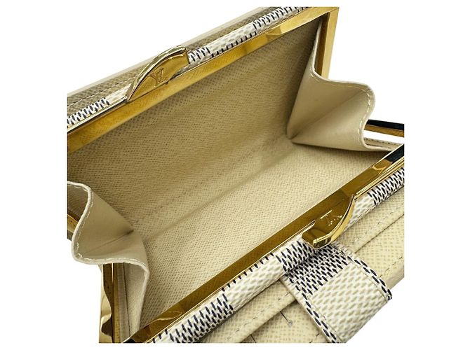 Louis Vuitton Bi-fold Wallet in Damier Azur - Ansicht 13
