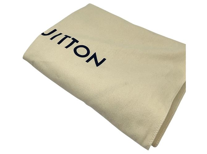 Saco Tote Louis Vuitton Monogram OnTheGo MM - vista 11