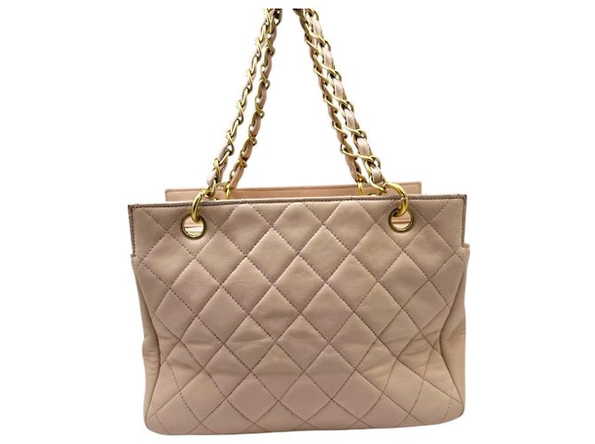 Saco Tote com Corrente Matelassé CHANEL - vista 2