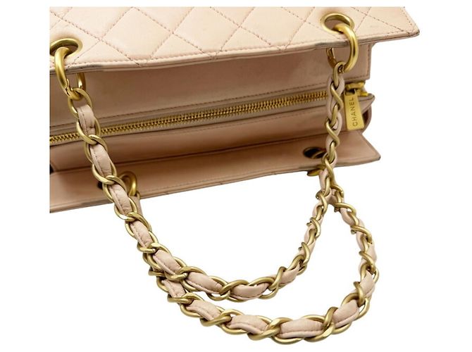 Saco Tote com Corrente Matelassé CHANEL - vista 9
