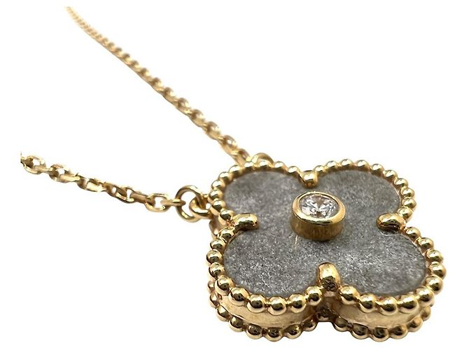 Collana Van Cleef & Arpels Alhambra - vista 2