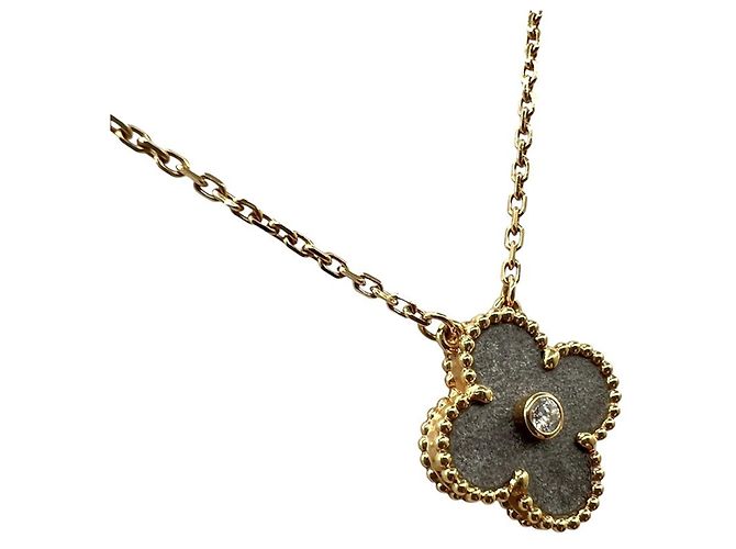 Collana Van Cleef & Arpels Alhambra - vista 4
