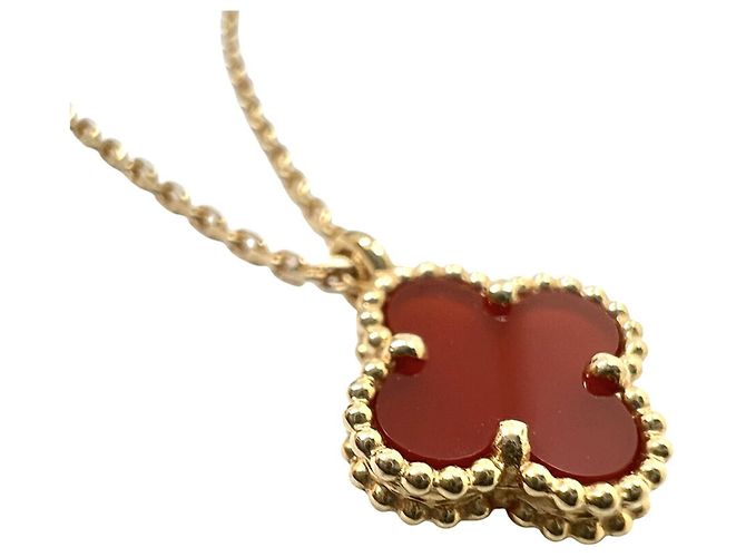 Collana Sweet Alhambra Van Cleef & Arpels - vista 2