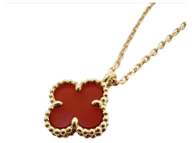 Collana Sweet Alhambra Van Cleef & Arpels - vista 3