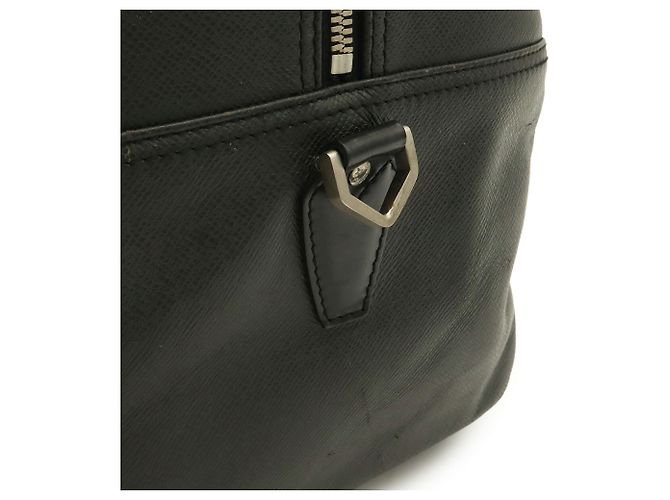 Sac Boston Louis Vuitton Taiga Kendall 55 - vue 5