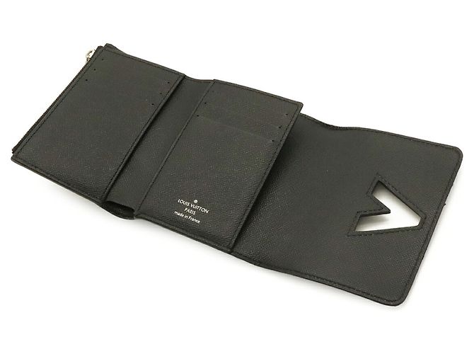 Twist Louis Vuitton Epi Tri-Fold Geldbörse - Ansicht 7