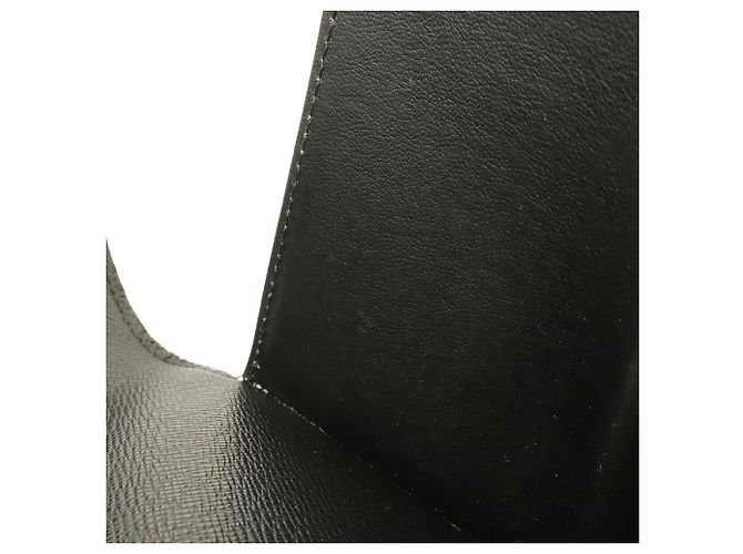 Twist Louis Vuitton Epi Tri-Fold Geldbörse - Ansicht 8