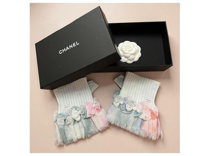 Chanel Paris-Versailles Guantes sin dedos verde menta - vista 2