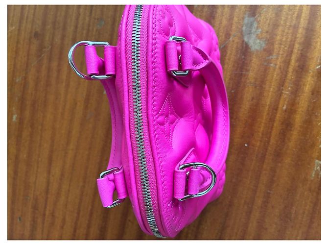 Louis Vuitton Borsa Alma Bubblegram Pelle Rosa - vista 12