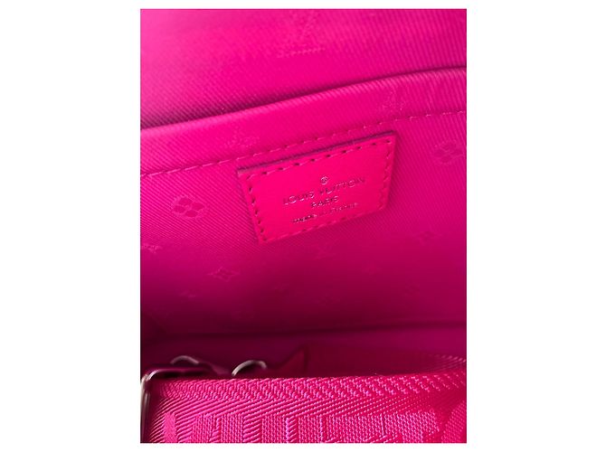 Louis Vuitton Borsa Alma Bubblegram Pelle Rosa - vista 9
