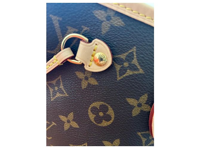Louis Vuitton Sac Cabas Neverfull PM Monogram - vue 3