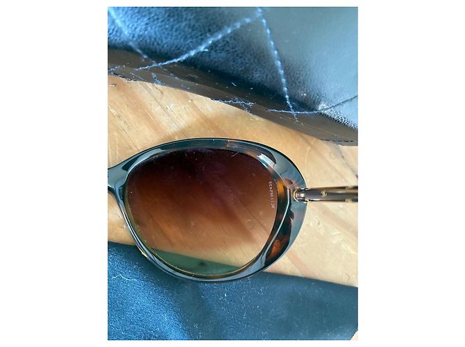 Occhiali da sole Chanel tartarugati e oro - vista 2