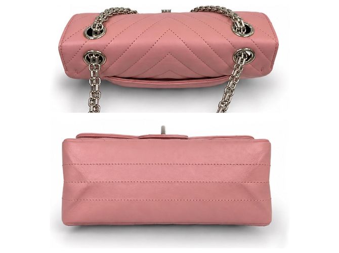 Timeless Chanel 2.55 Reissue Mini Flap de piel de becerro chevron rosa - vista 5