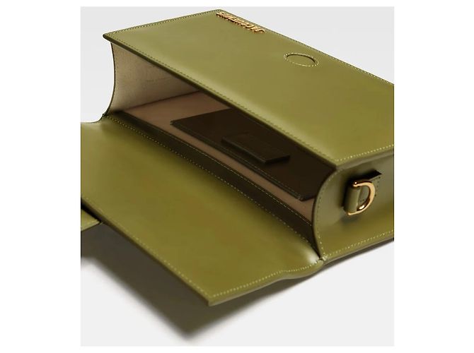 Jacquemus Le Grand Bambino Flap Leather Grand - vista 3