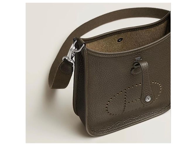 Hermès Evelyne 16 TPM Borsa a Tracolla Pelle Vert Loden - vista 4