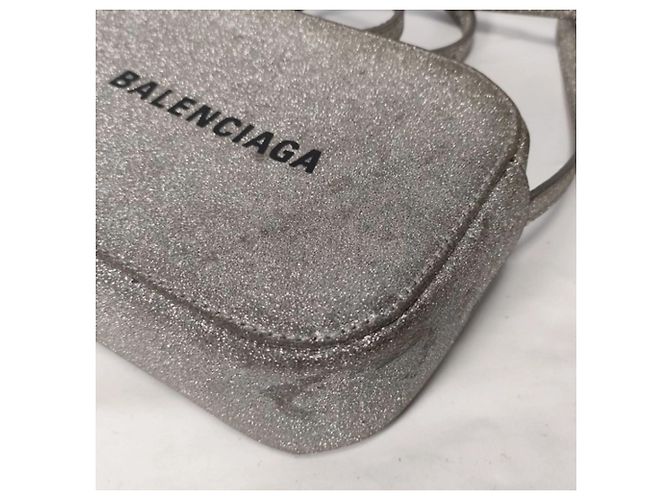 Balenciaga Everyday Camera Bag XS - vista 3