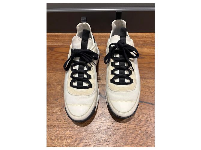 Zapatillas Chanel CC Logo de piel y ante - vista 13