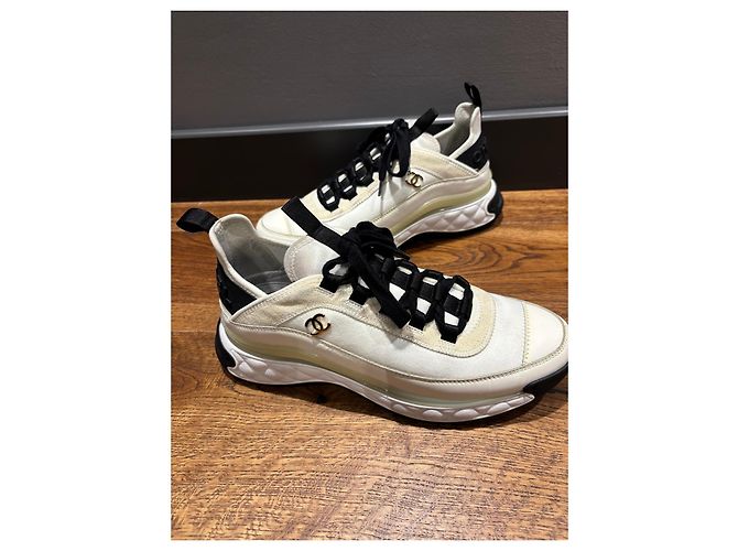 Zapatillas Chanel CC Logo de piel y ante - vista 6