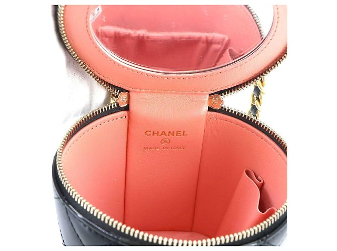Chanel Matelasse Vanity Bag - Ansicht 8