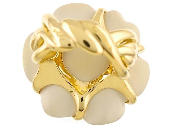 Anillo Chanel Camellia 1 en Oro Amarillo 18K - vista 3