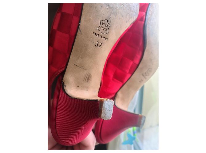Fendi Slingback-Heels aus rotem Satin - Ansicht 11