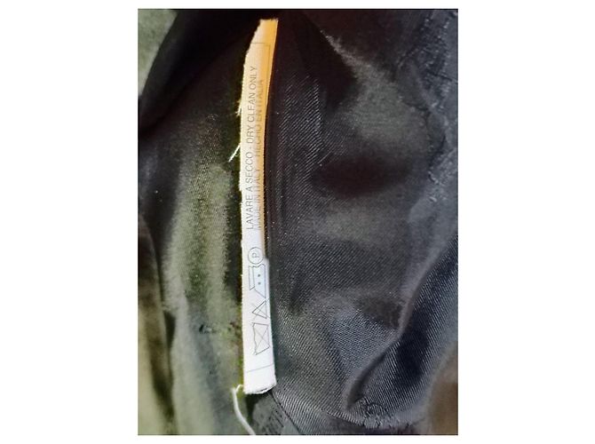 Cappotto Brioni in lana nera con collo in pelliccia - vista 14