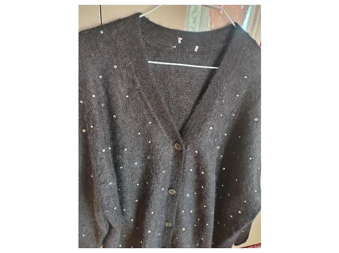 Miu Miu Cardigan aus Wollmischung in Schwarz mit Strasssteinen - Ansicht 7