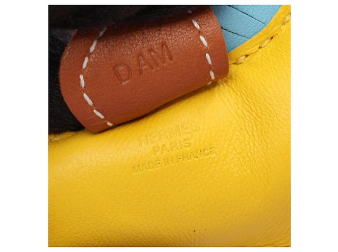 Hermès Hermes Rodeo PM Jaune Naple Celeste Gold Charm - vue 3