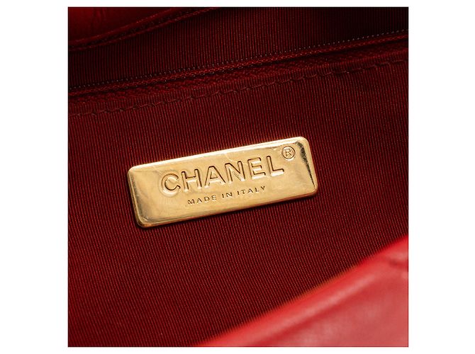 CHANEL - Borsa a tracolla Chanel 19 in pelle liscia rossa - vista 6