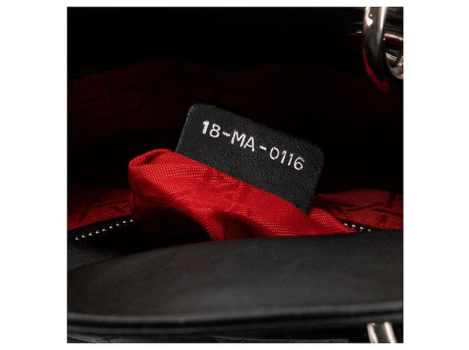 DIOR - Borsa a tracolla Lady Dior mini in pelle cannage nera - vista 10
