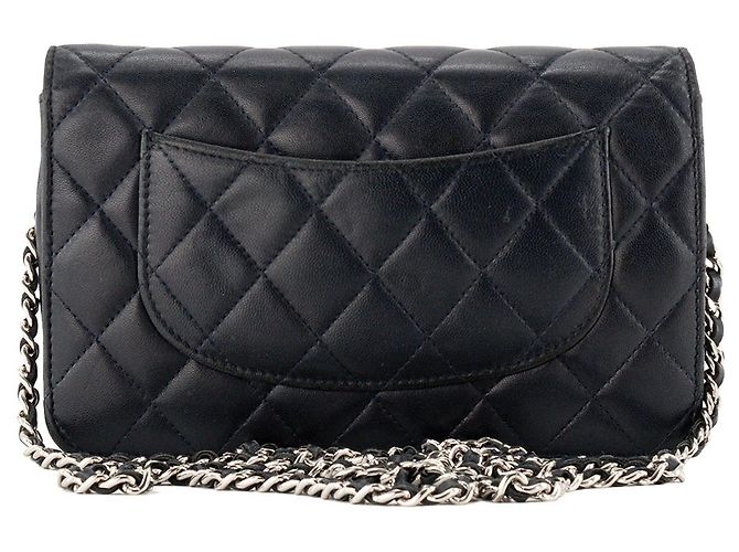 CHANEL - Classic/Timeless Chanel Wallet On Chain Schultertasche aus glattem dunkelblauem Leder - Ansicht 3