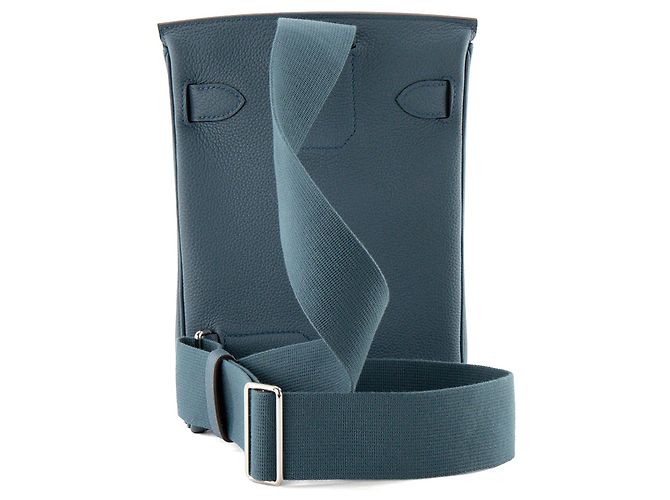 HERMÈS - Borsa a tracolla Hac à dos PM Hermès in pelle grana Togo Bleu Tempête - vista 3
