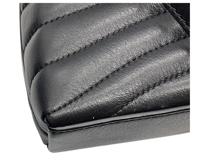Givenchy Bolso de Hombro Pequeño 4G Acolchado en Piel de Ternera Suave Negra - vista 11