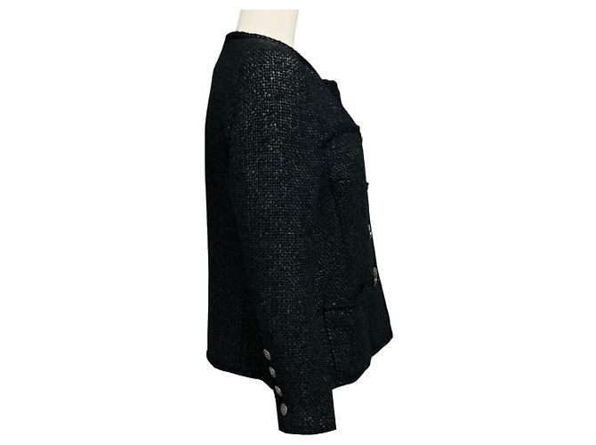 Giacca Chanel in tweed bouclé nero con bottoni logo CC - vista 2