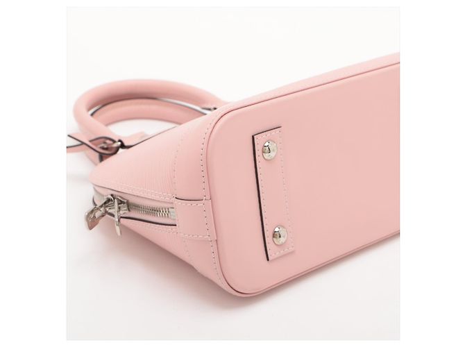 Louis Vuitton Bolso de mano Alma BB de piel Epi con asa superior Rosa - vista 4