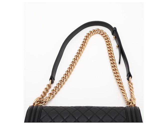 Chanel Borsa a spalla Boy Medium in pelle di vitello trapuntata con doppia cucitura Nero - vista 6